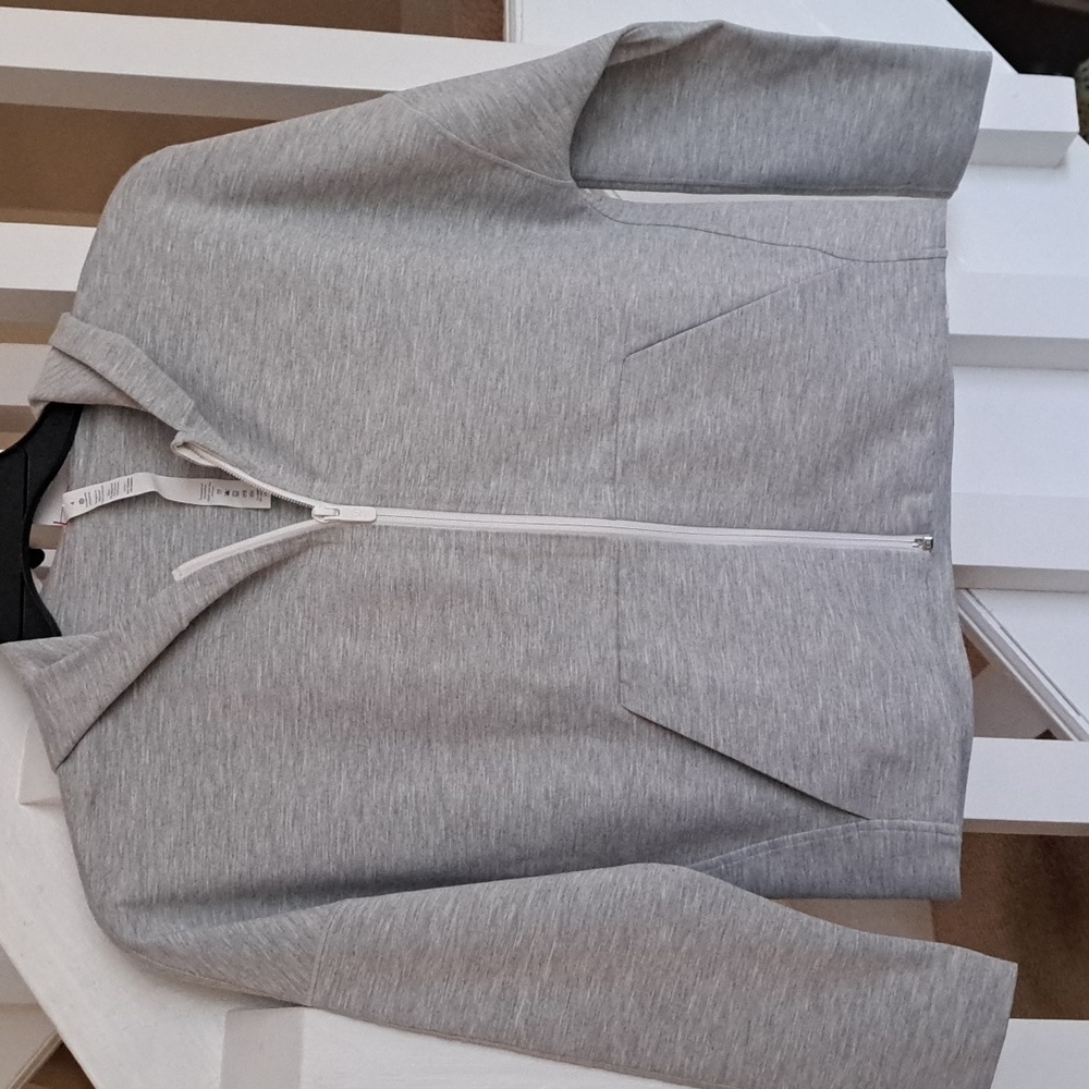 Lululemon Heather Grey Scuba No Band Waist Hoodie Sz4 Like New - Picture 2 of 10